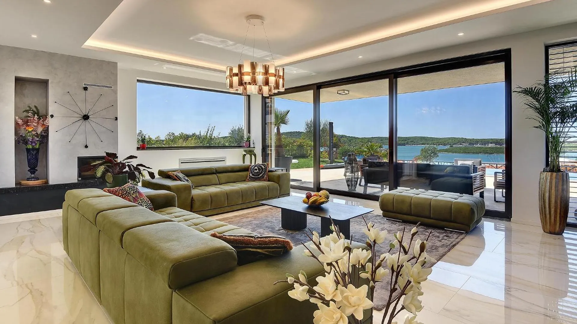 Awesome Home In Medulin With House Sea View Holiday home