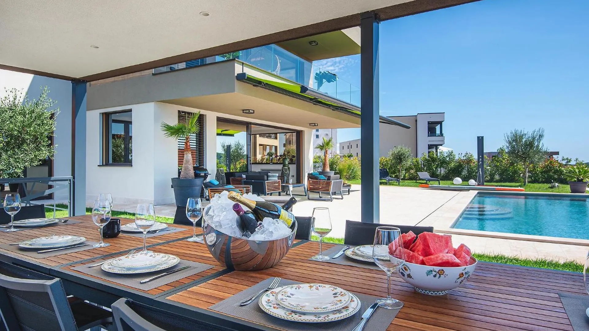 Awesome Home In Medulin With House Sea View